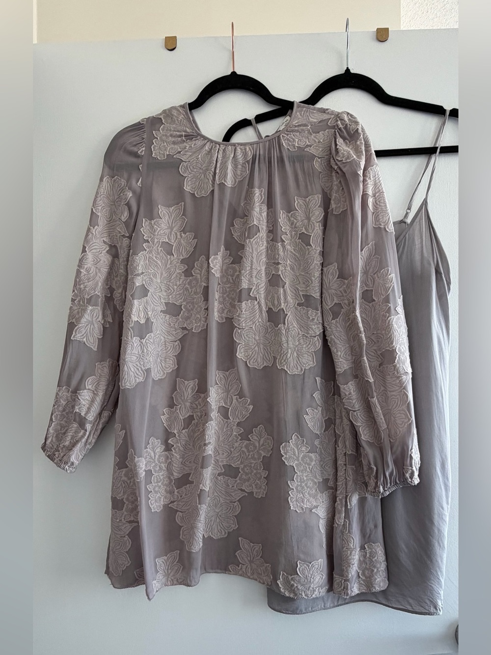 Aritzia - Wilfred Floral Appliaque Long-Sleeve Tunic Dress with slip - 2XS